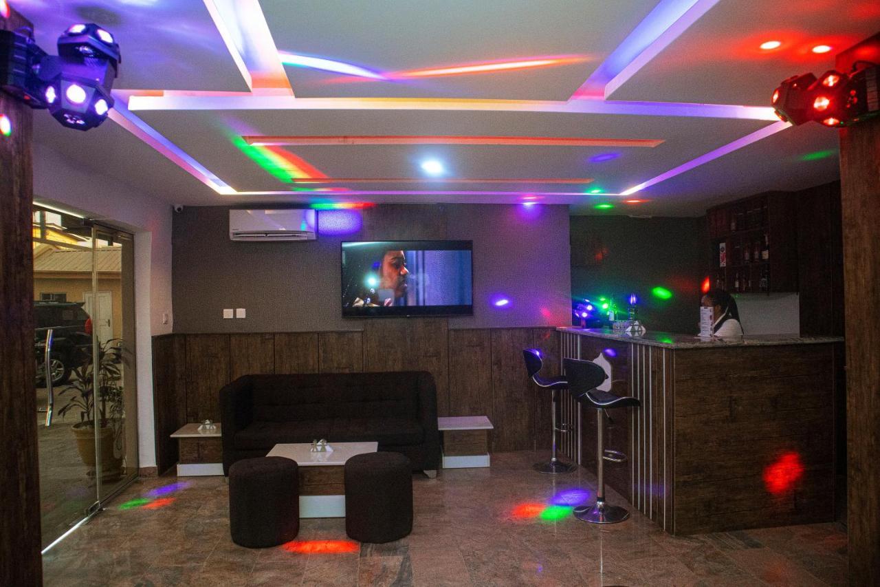 Presken Hotels @Fajodd-4 Ikeja Bagian luar foto