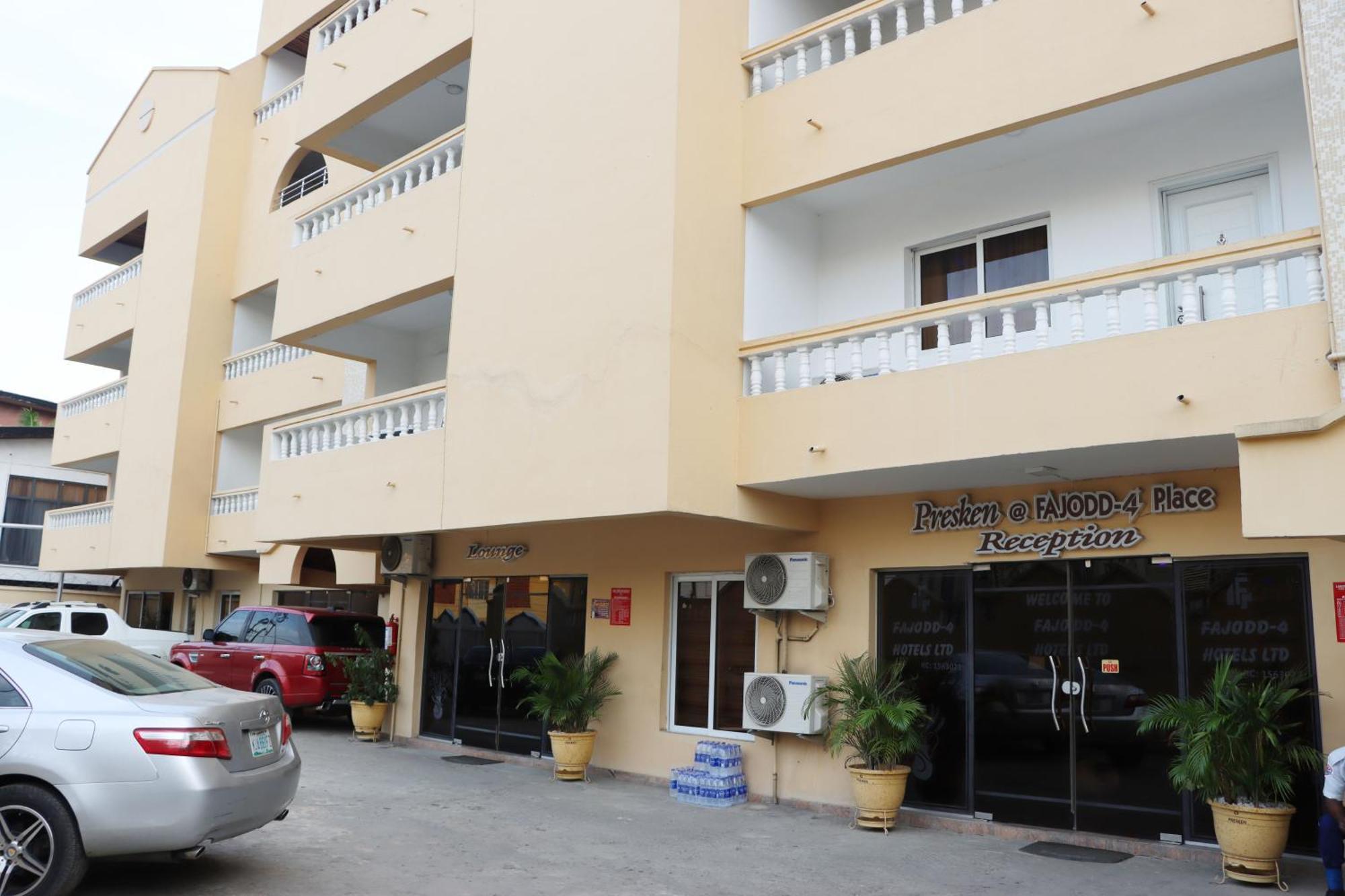 Presken Hotels @Fajodd-4 Ikeja Bagian luar foto